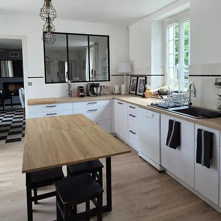 Les Carreaux Family House For 8 To 12 Bretenoux