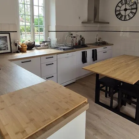 Casa de Férias Les Carreaux Family House For 8 To 12