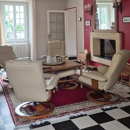 Les Carreaux Family House For 8 To 12 * Bretenoux